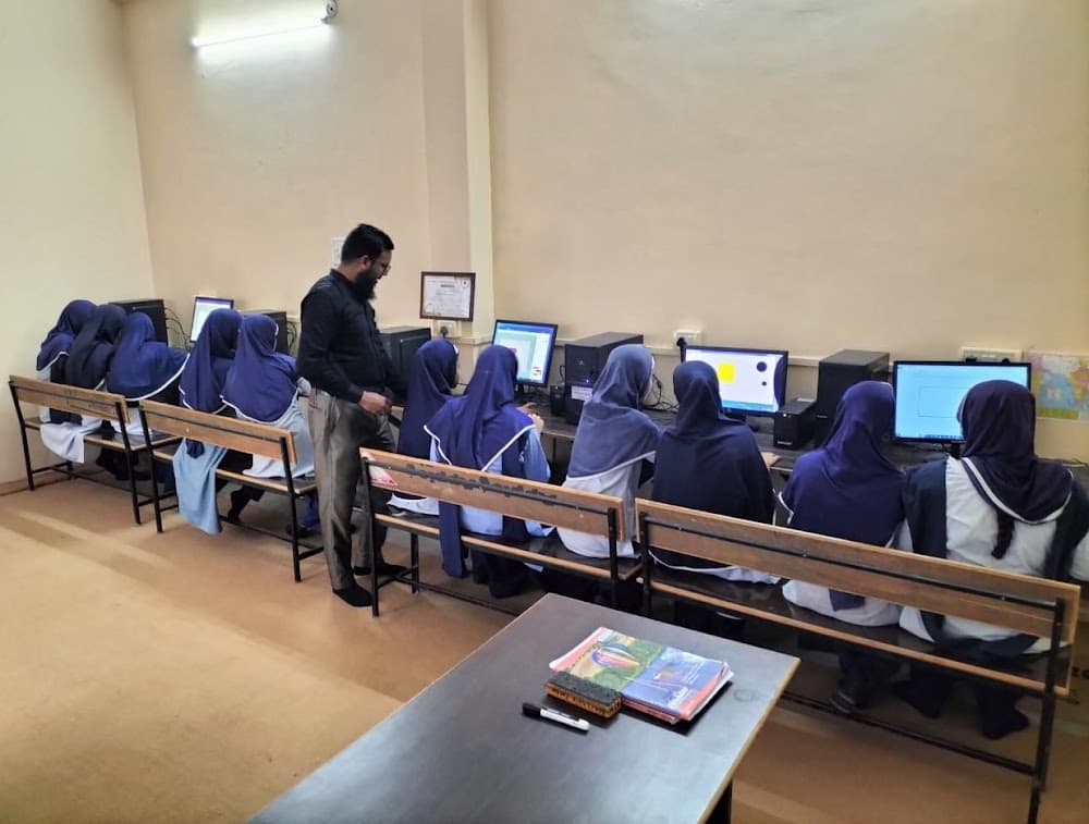 📷 MQ Islamic School & College