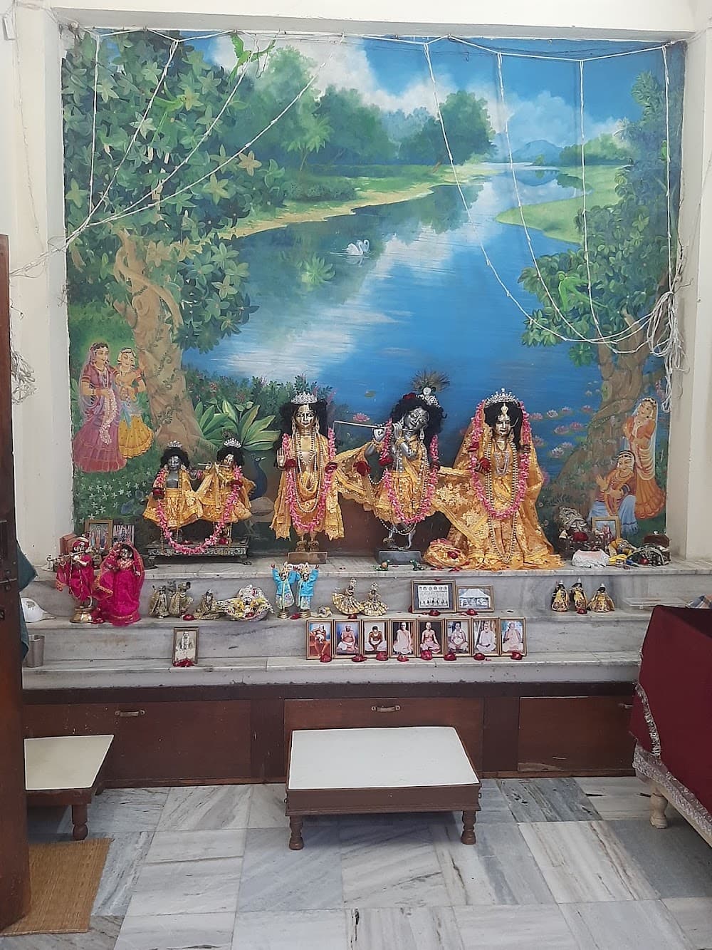 Shri Krishna Balram Temple