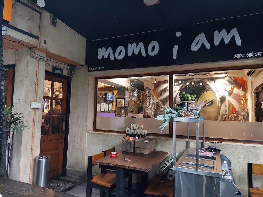 Momo I Am
