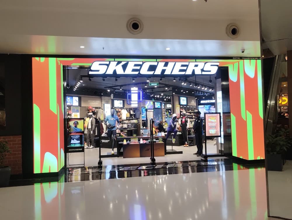 Skechers