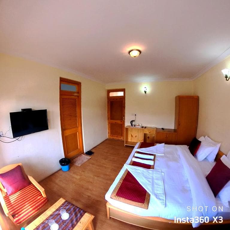 📷 Kunga Hotel
