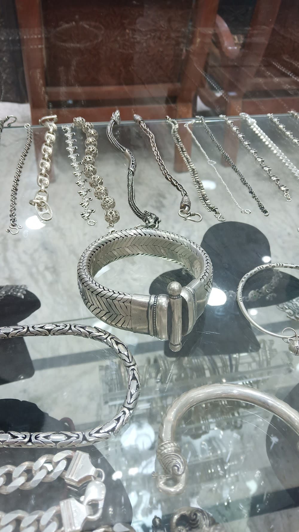 Robin Jewels