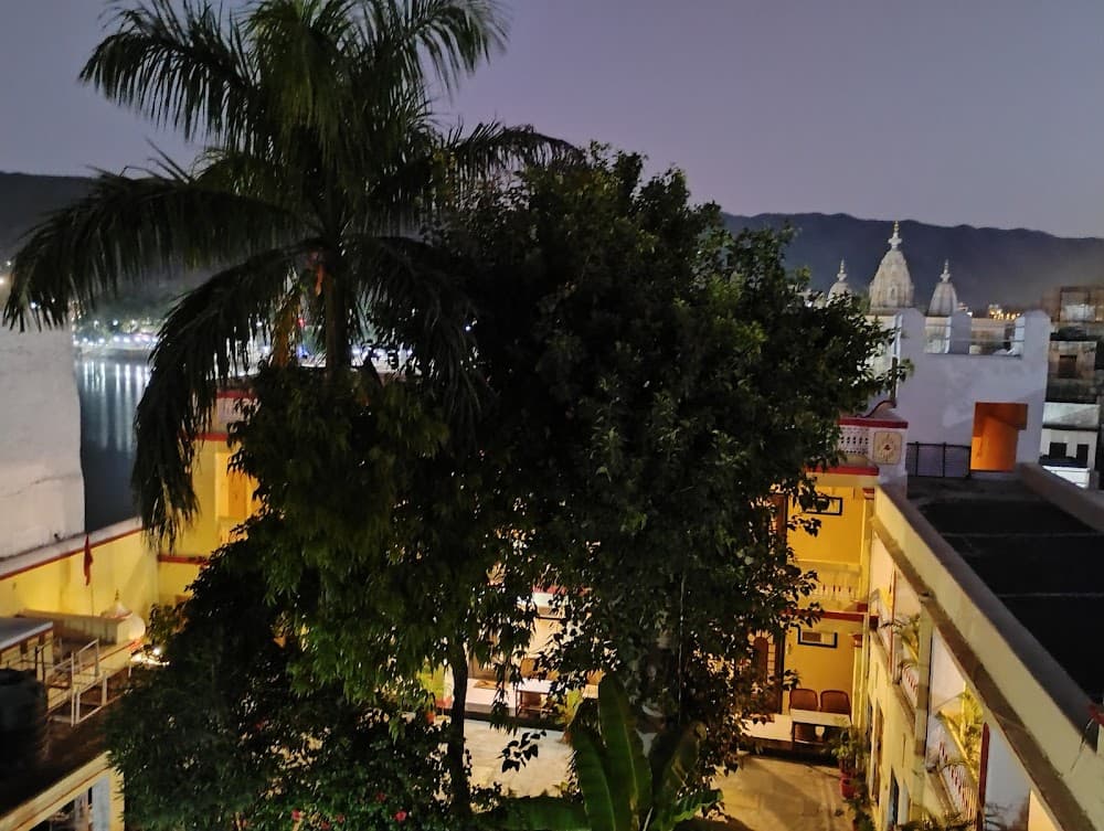 📷 Alka guest house & restaurant