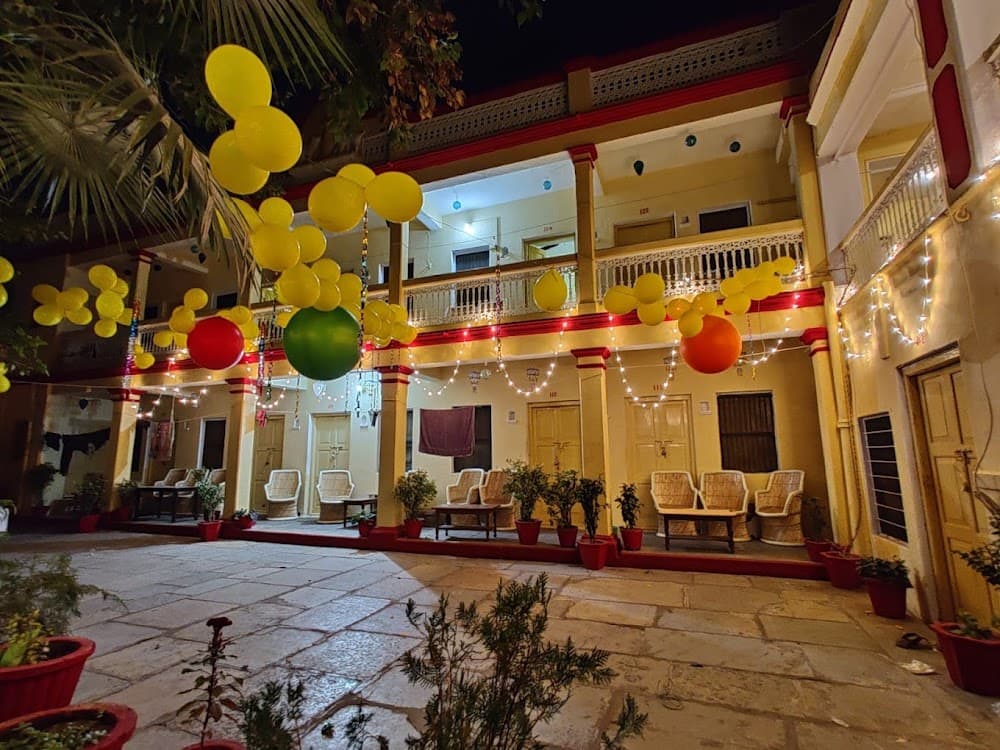 📷 Alka guest house & restaurant