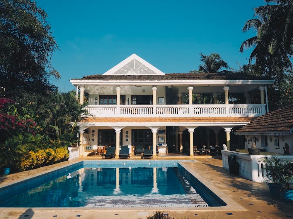 📷 Sandhu Beach House with private pool