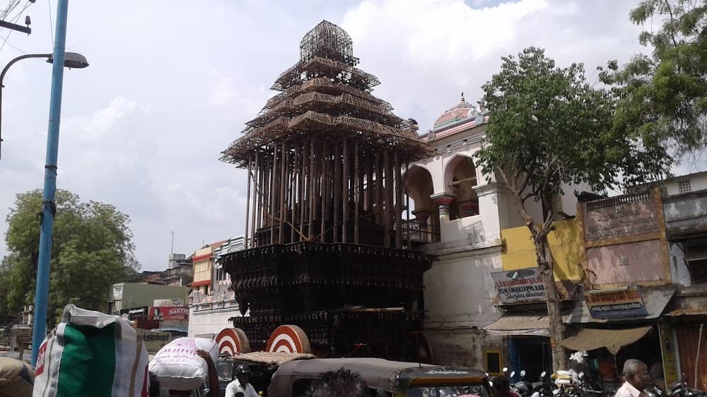East Masi Street