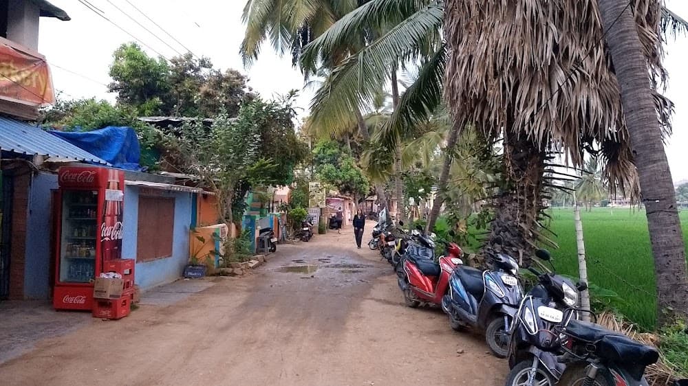 Virupapur Gadde (Hippie Island)
