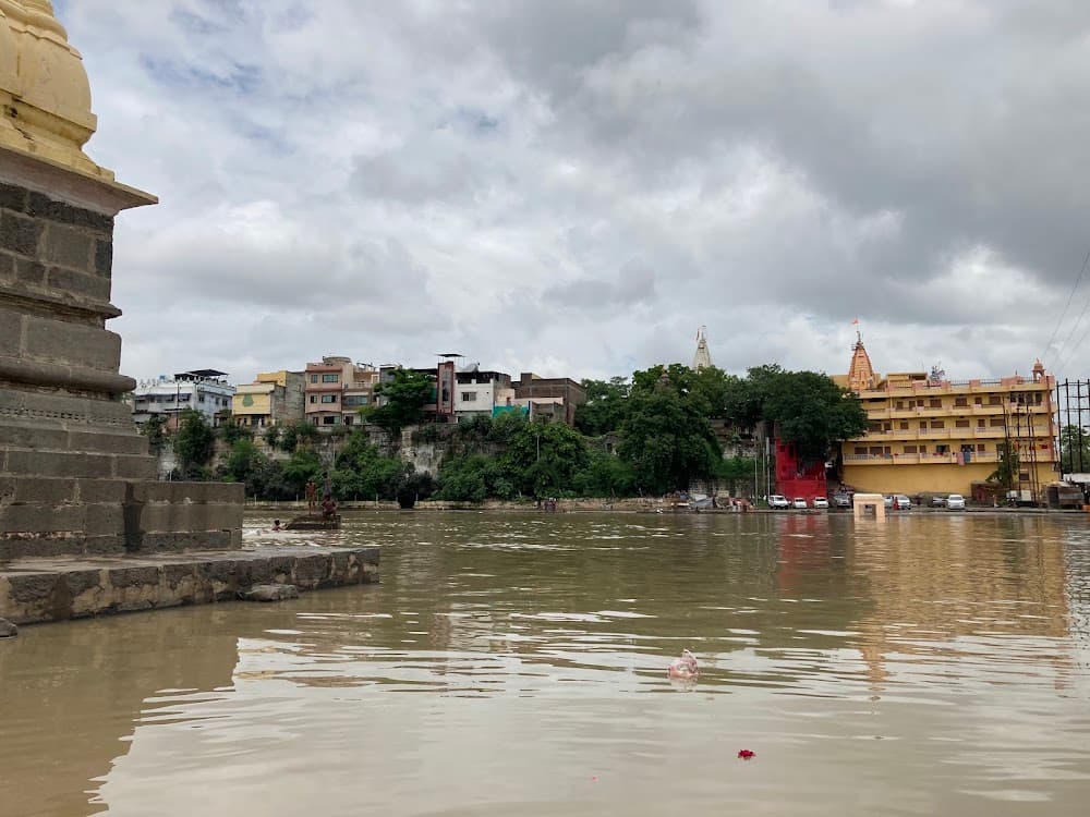 Ujjain - Banks of Shipra