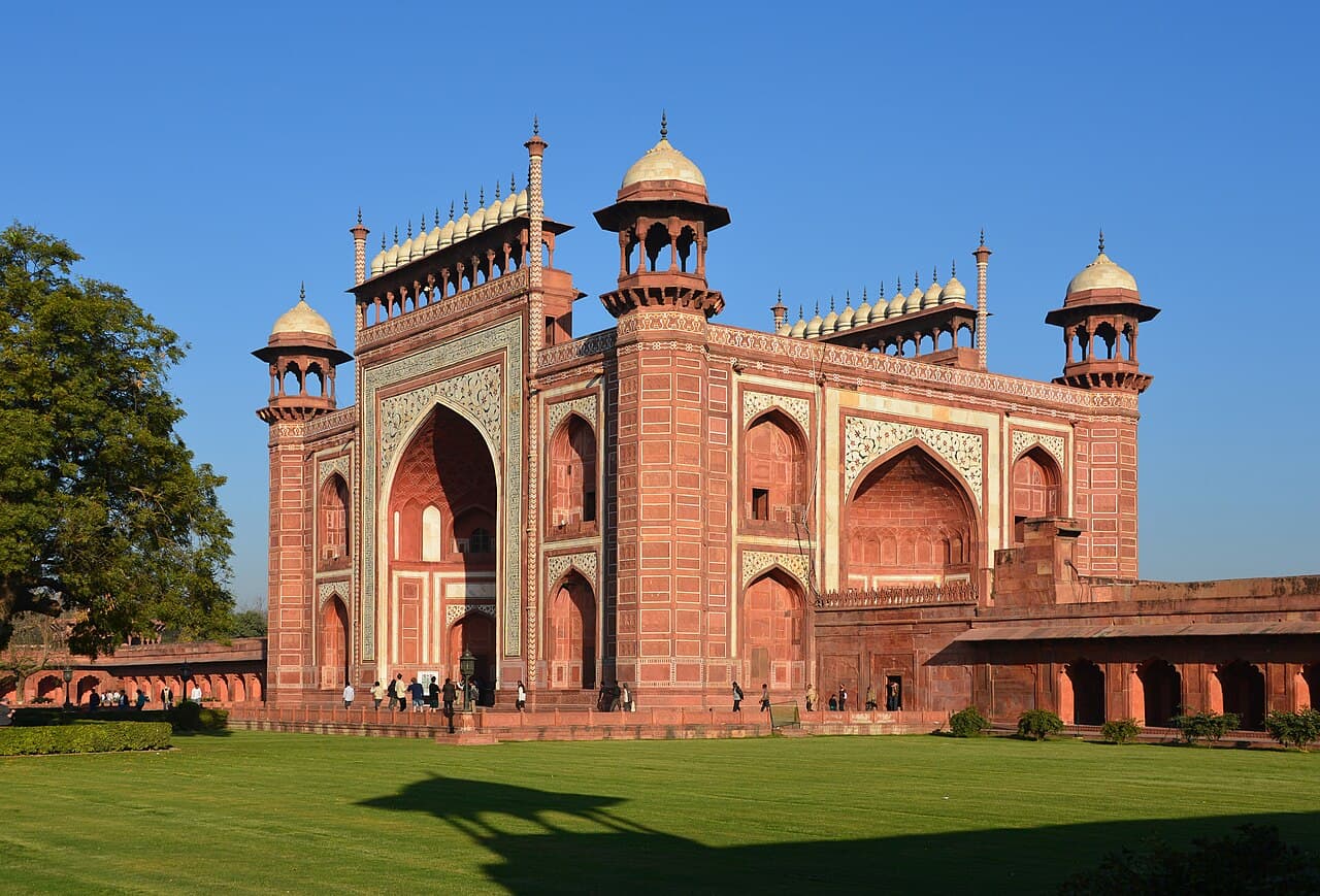 Darwaza-i-Rauza