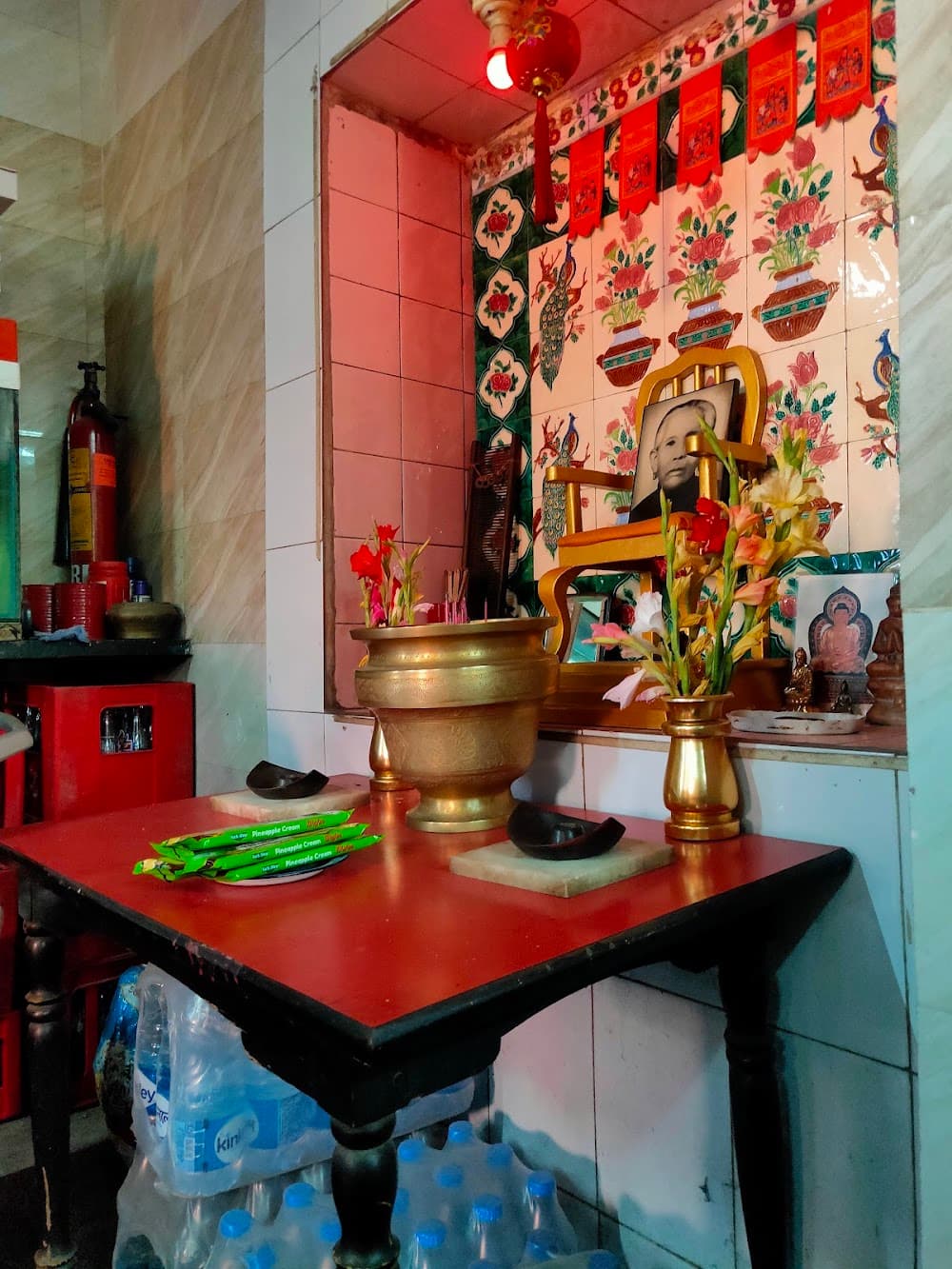 Chinese Alms House