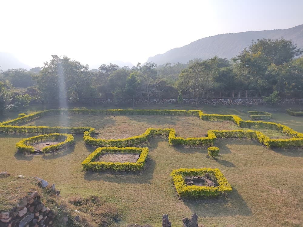 Maniyar Math