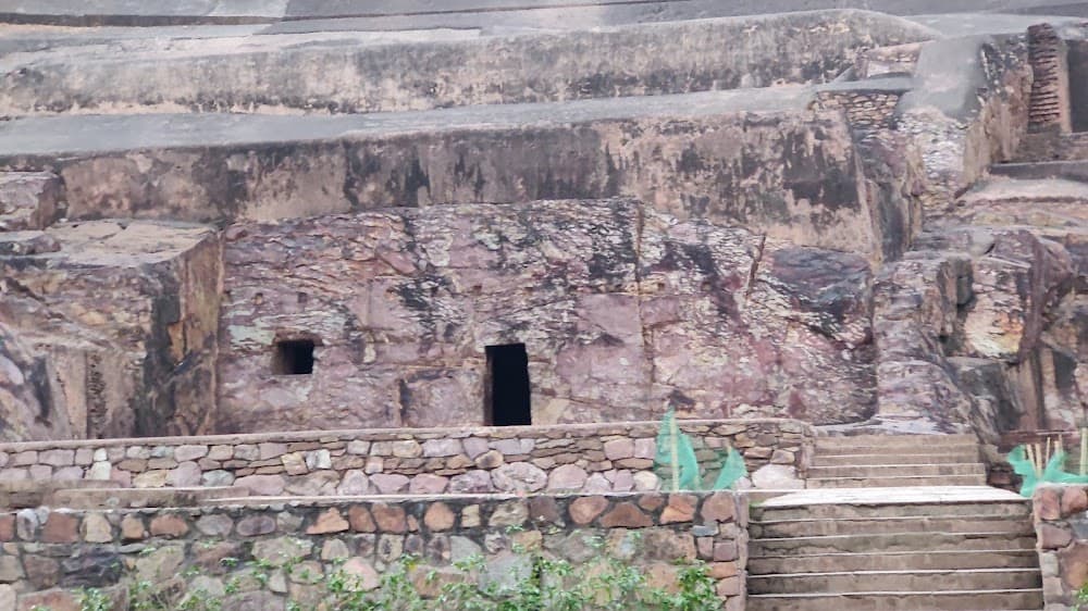 Son Bhandar Caves