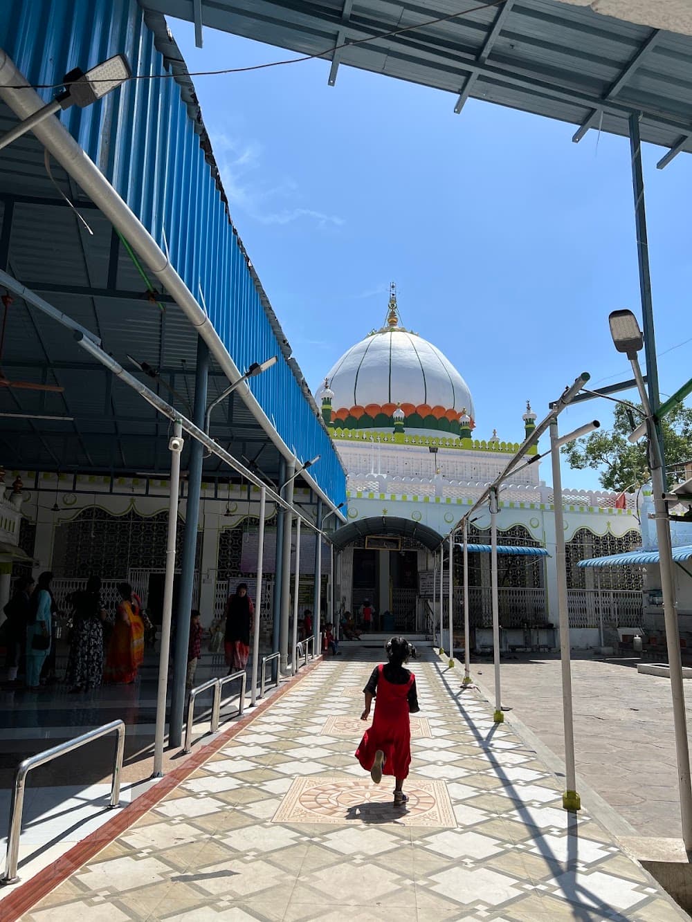 General Bazaar & Pensioner's Street Mosque