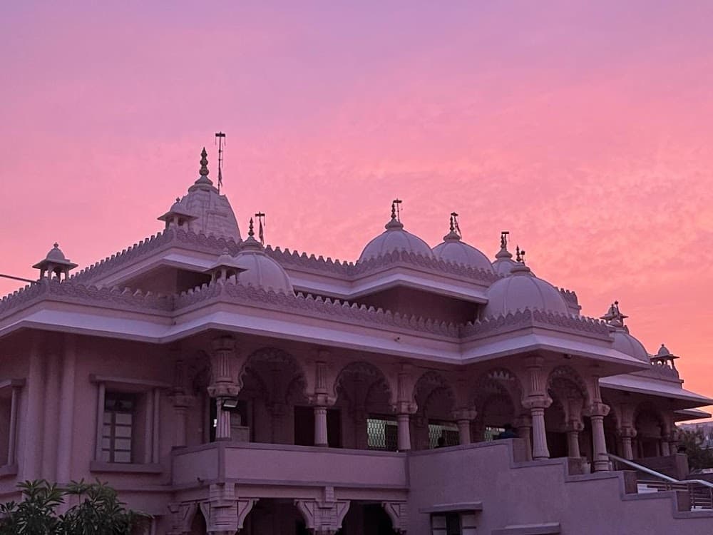 📷 BAPS Swaminarayan Temple, Paldi