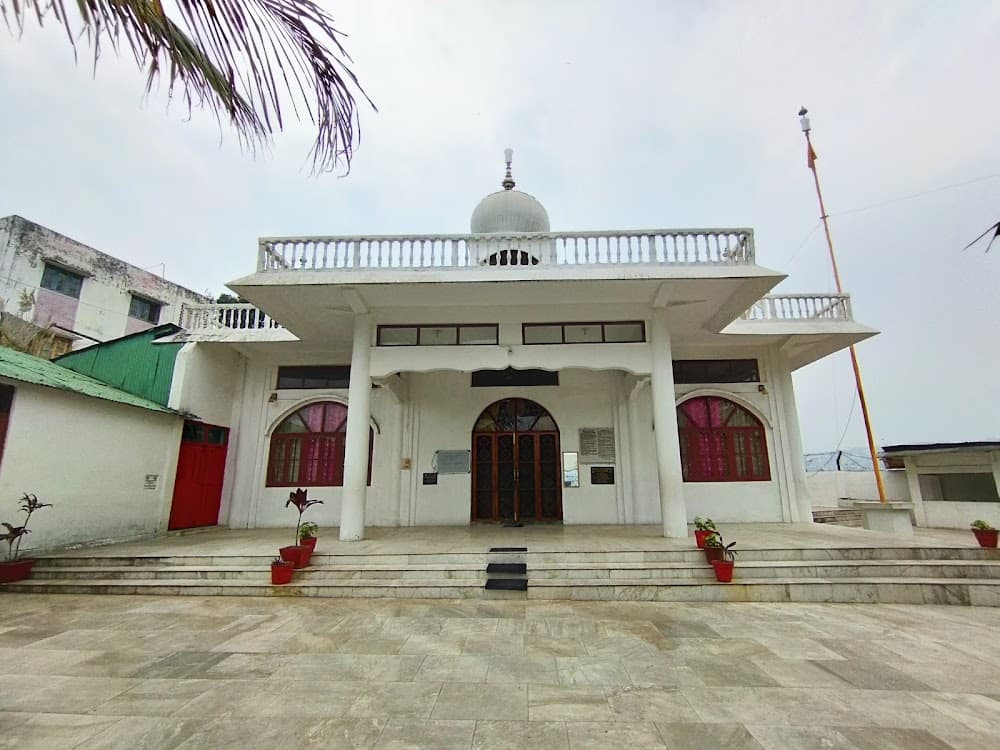 Pushpak Gurudwara