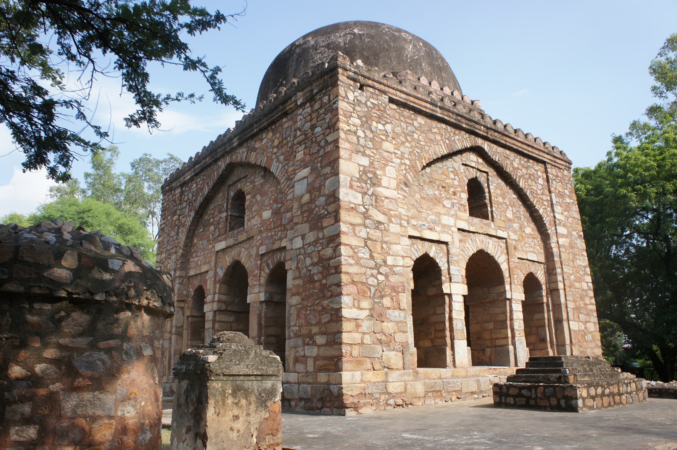 Barah Khamba
